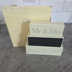 Mr and Mrs Sign with blackboard