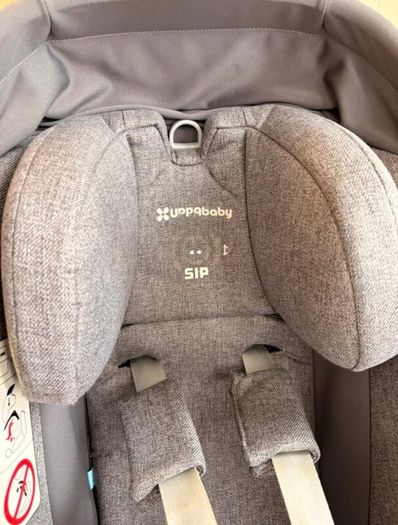 Uppababy Vista Mesa iSize Car seat with isofix