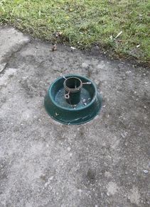 Christmas tree stand