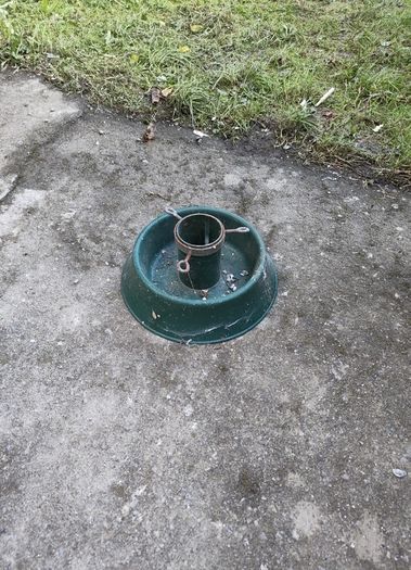 Christmas tree stand