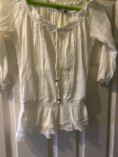 Atmosphere white top