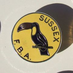 SUSSEX FBA - Sussex Foreign Bird Association membership enamel badge (c.1960's). Scarce.