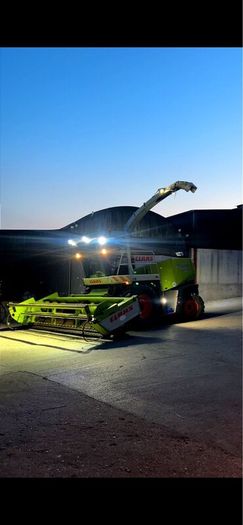 Claas wholecrop header