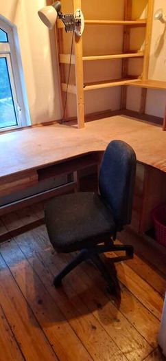 Shelving, office and home furniture