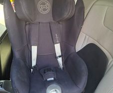 Cybex Sirona z2 car seat (no base)