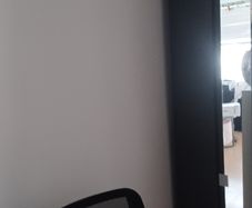 Furniture  with  a mirror cabinet