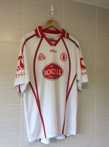 Tyrone Jersey. Official Oneills Mens GAA Home County Jersey Years 2004-2007. All Ireland Champions 2005. Original Jersey From The Time.Not A Modern Remake.
