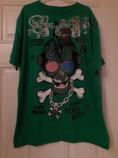 mens t shirt