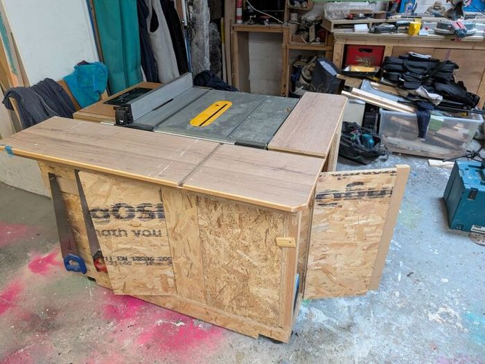 custom site saw bench
