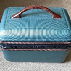 Cosmetics / jewellery storage (travel) bag