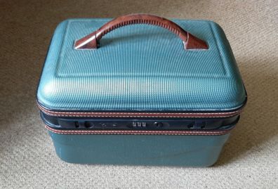 Cosmetics / jewellery storage (travel) bag