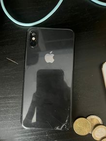 iPhone Xs