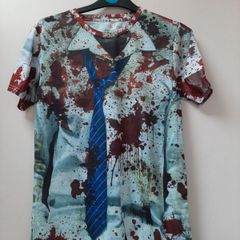 New holiday teeshirt L with tag