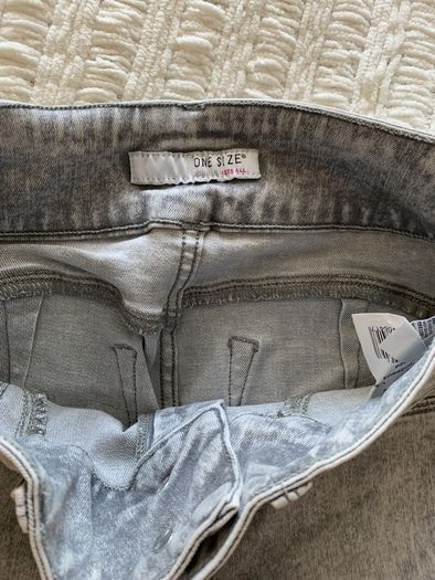 FITS ALL grey jeans like new