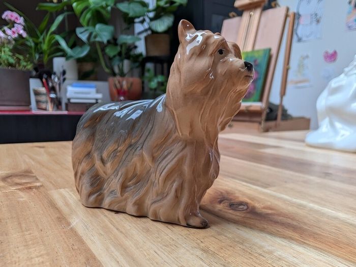 Beswic Yorkshire terrier porcelain figurine