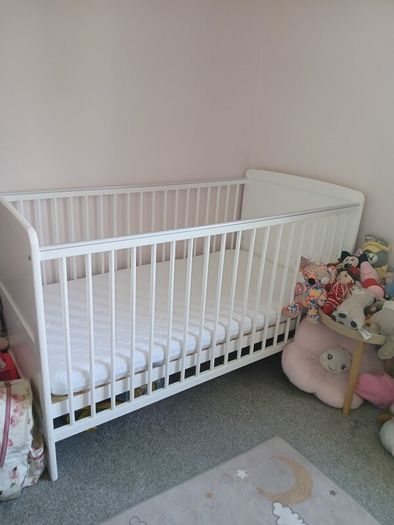Baby Elegance Cot/Bed