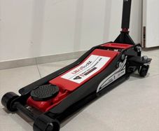Brand new 4 ton jack