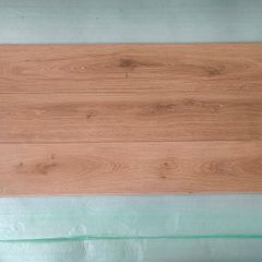 Laminate  Flooring