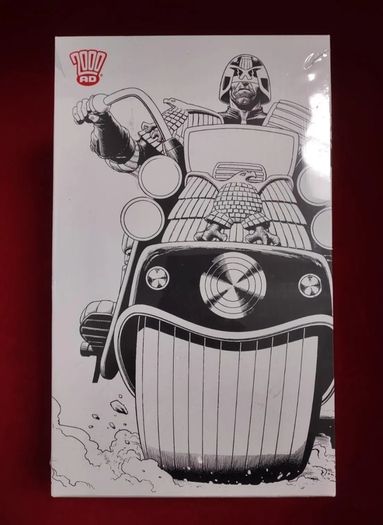 2000AD Judge Dredd ThreeA 3A 1/12 scale Lawmaster