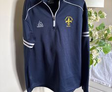 Mens top