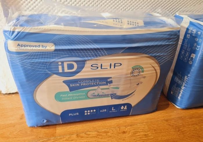 id slip adult pads