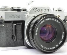 Canon AE-1 Silver/ Chrome 35mm SLR Film Camera with fast Canon FD 50mm f1. 8 FDn, Recently FULLY SERVICED and in Good Condition.