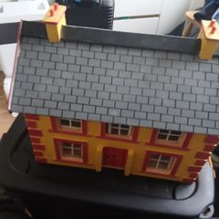model  farm house