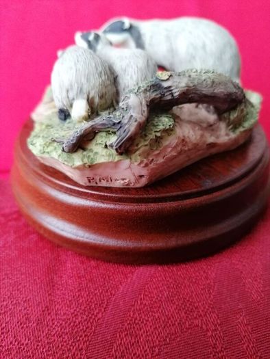 Rare Badger & Cubs (Border Fine Arts) Vintage