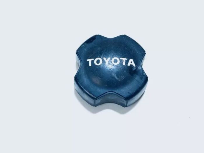 1 x Genuine Toyota Corolla E8 Starlet EP70 EP82 EP 91 Steel Wheel Centre Cap 42603-10120