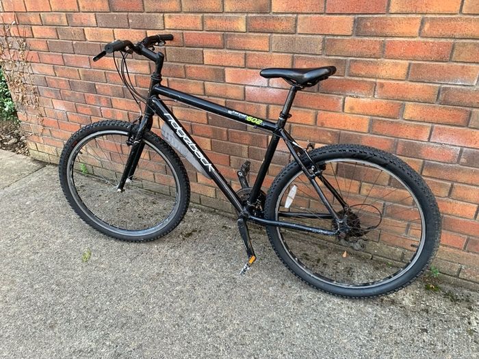 26 Inch Ridgeback Terrain602lx hybrid bike
