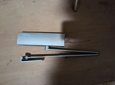 Gaze overhead door closer