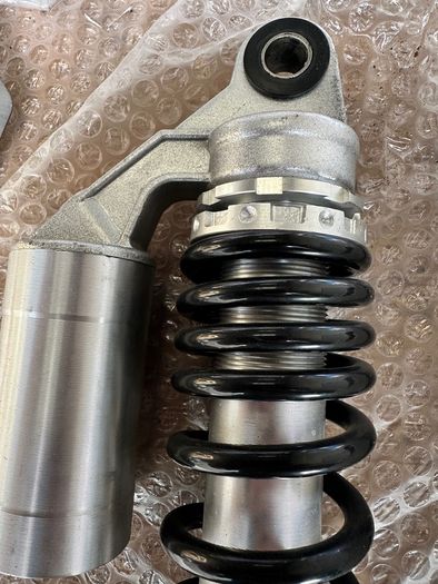 ZRX 1100-1200 shocks