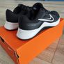 Womens Nike Trainers UK Size 5 Image 8
