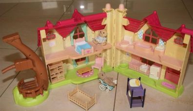 Dolls House and Carriage