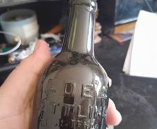 old cades cork bottle