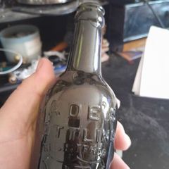 old cades cork bottle