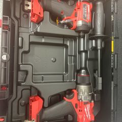 Milwaukee Gen4 Twinkit no battery
