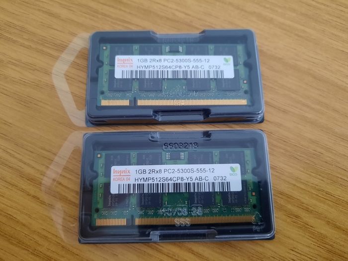 2GB laptop RAM HYNIX DDR2  2 x 1GB 667Mhz PC2-5300S Laptop Memory Modules
