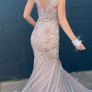 Adult dress Image 3