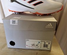golf shoes
