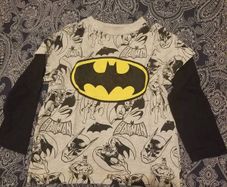 Superhero/Sponge Bob/Super Mario Tshirts/jumper 3-4 years