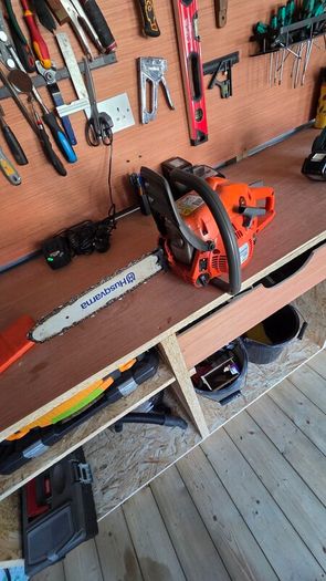 Husqvarna Chainsaw
