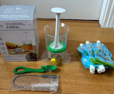 Baby pouch filling system