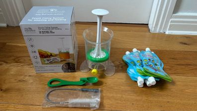Baby pouch filling system