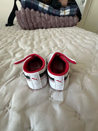 Newborn puma boots