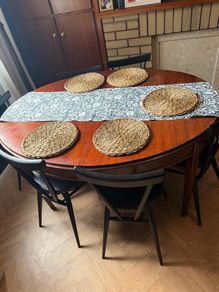 Extendable Victorian Mahogany Dining Table