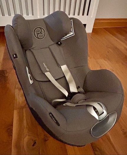 360 Cybex Sirona Z i-Size Car Seat Newborn++