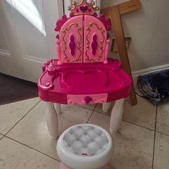 Toy Pink Dressing Table
