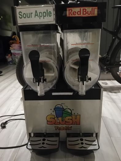 Slush machine