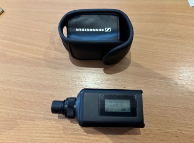 Sennheiser SKP 500 Ew G4 plug on transmitter